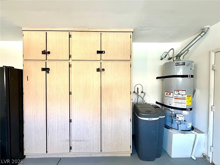 1969 Canyon Breeze Dr — Photo 58