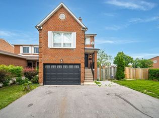 3 New Seabury Dr, Vaughan, ON L4K2B7