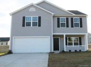 4311 Barnside Ln, Charlotte, NC 28216