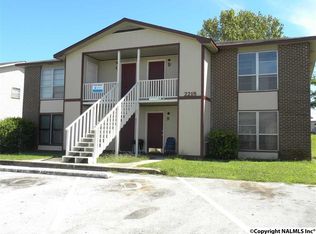 2218 Jonathan Dr NW, Huntsville, AL 35810