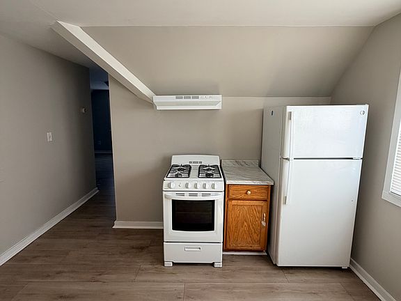 3rd image of 370 Dixwell Ave #3-0