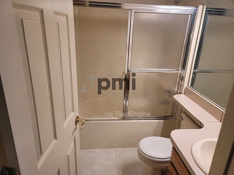 1306 Arthur Ave #8 — Photo 3