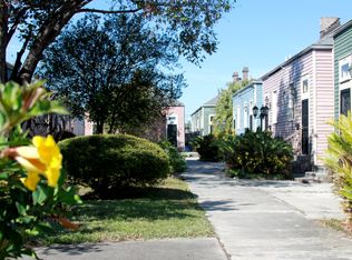 1812 S Robertson St, New Orleans, LA 70113