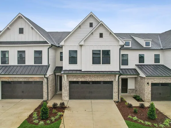 167 Periwinkle Pl #233, Clayton, NC 27527