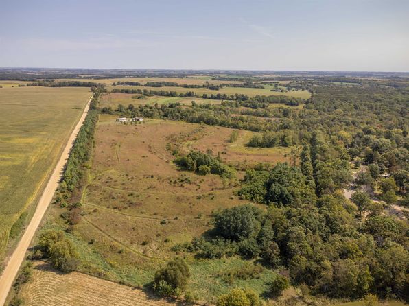 TRACT Pin Hook Rd #B, Lena, IL 61048