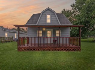 322 E Spruce St, Paxton, IL 60957