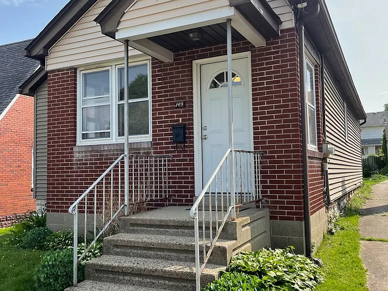 149 Beram Ave — Photo 15