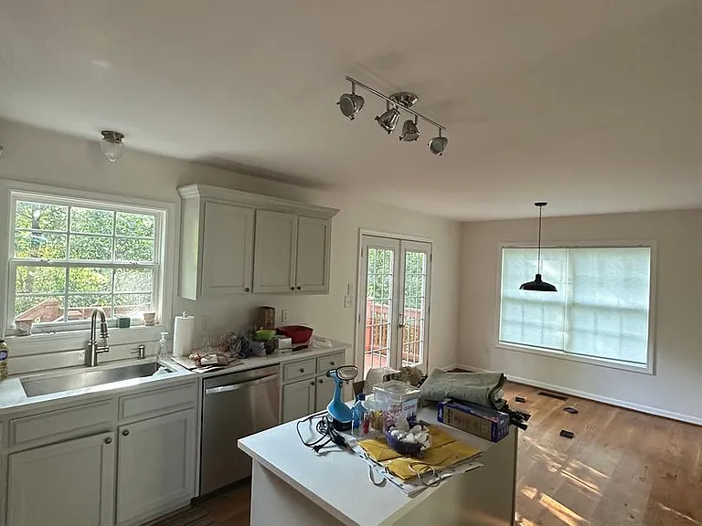 250 Hodgson Dr — Photo 10