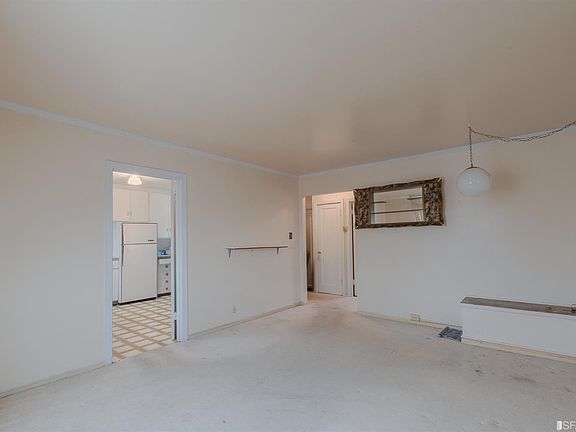 5th image of 1139 Fitzgerald Ave