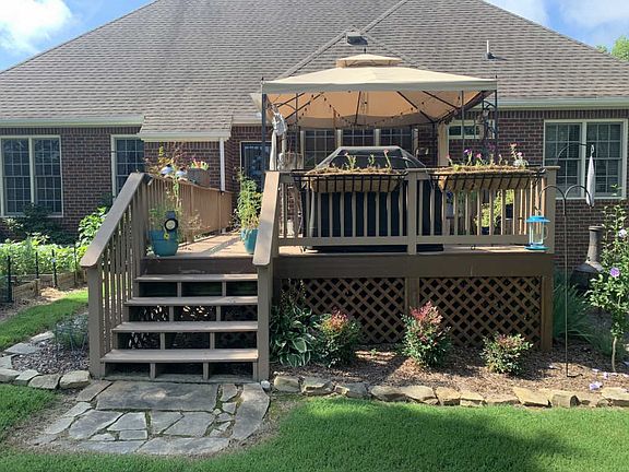 2nd image of 3014 Liverpool Dr