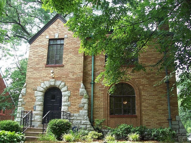 1st image of 7418 Carleton Ave