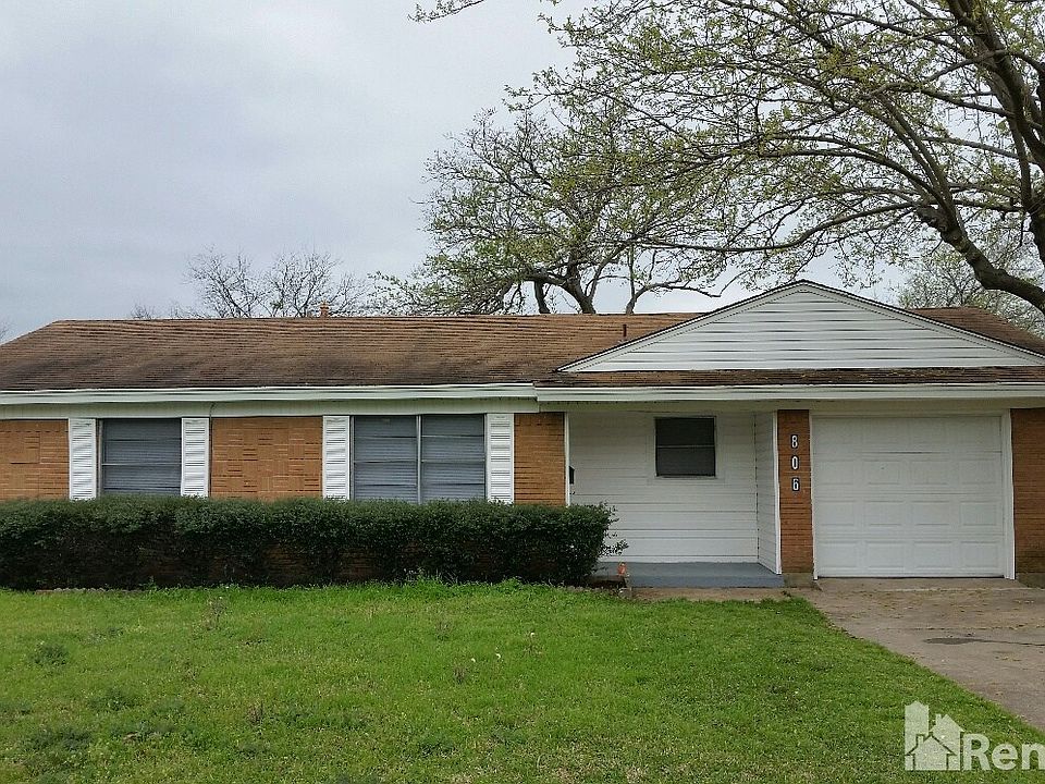 1st image of 806 Miranda Dr