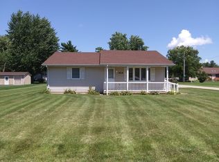925 E High St, Hennepin, IL 61327