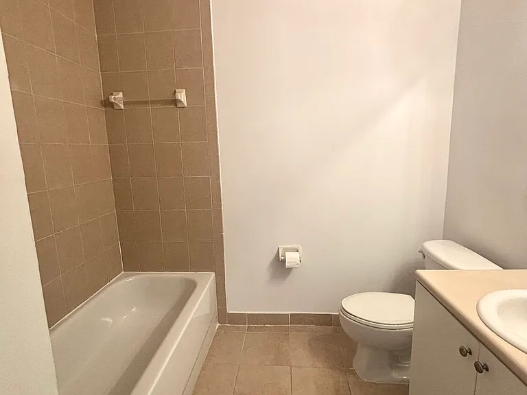 8342 Bernwood Cove Loop #810 — Photo 10