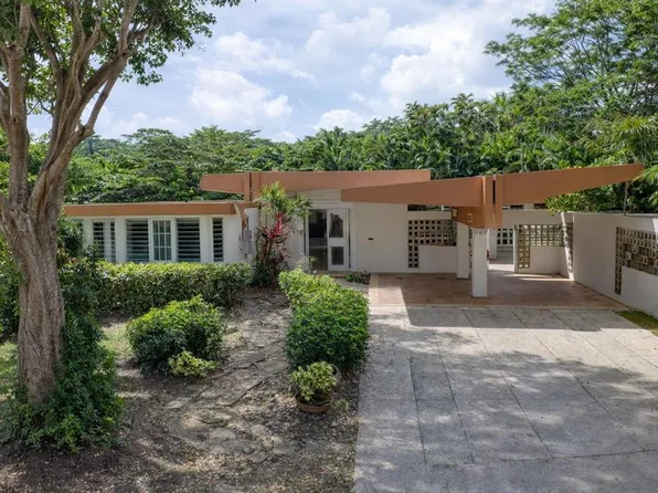 2 Valley Vw, Caguas, PR 00725