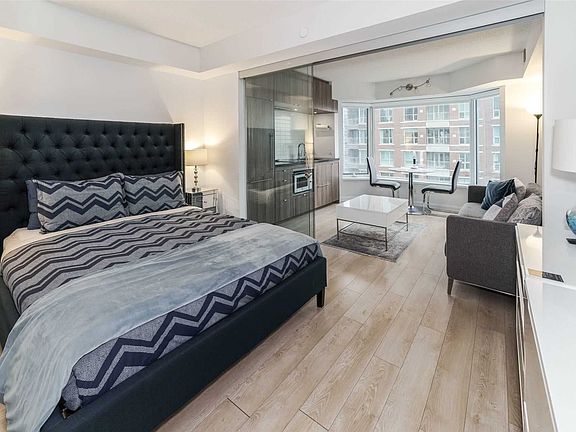 5th image of 155 Yorkville Ave #2016