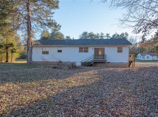 1762 Sheppard Town Rd, Crozier, VA 23039