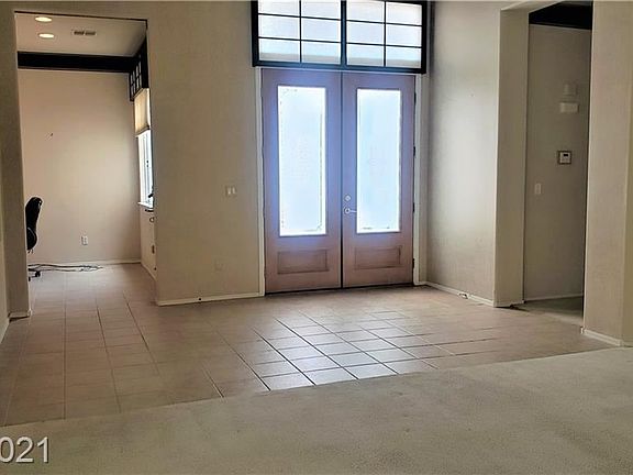 3rd image of 904 Granger Farm Way