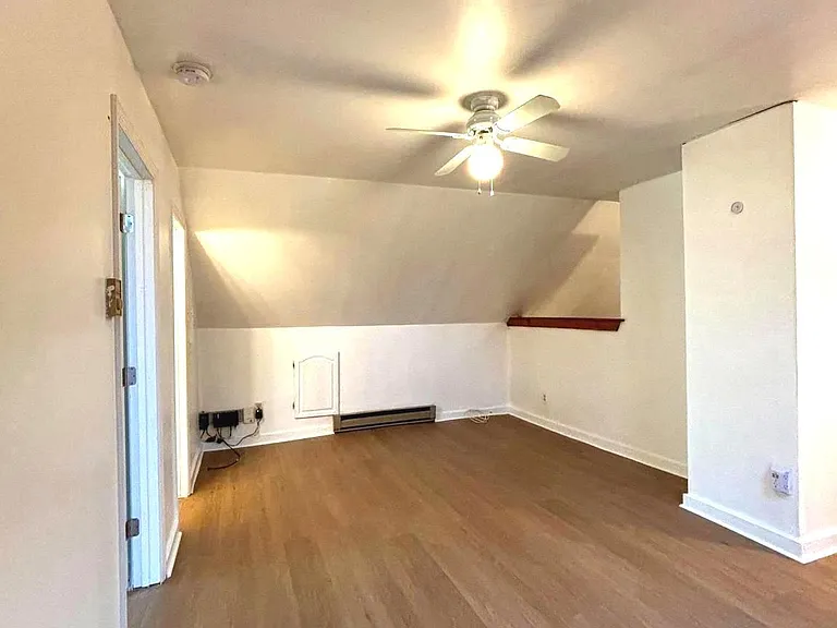 225 Delsea Dr S #B — Photo 7