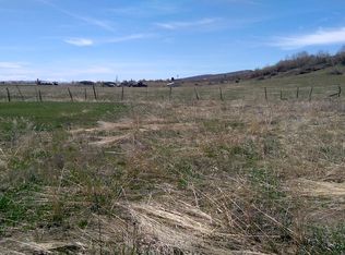 378 Wysteria Dr, Garden City, UT 84028