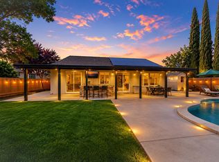 1880 Basil Dr, Manteca, CA 95336