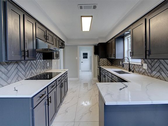 5th image of 207 Shannondale Ln