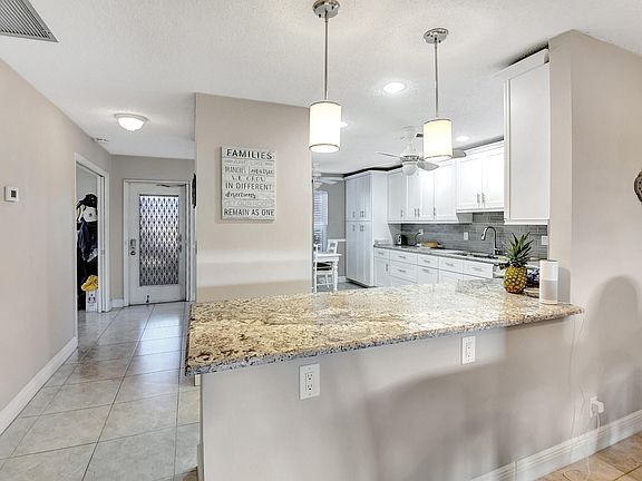 3rd image of 1830 NW 18th Street #104