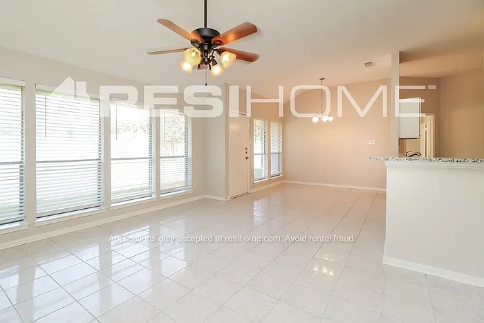 7866 Sawmill Trl — Photo 5