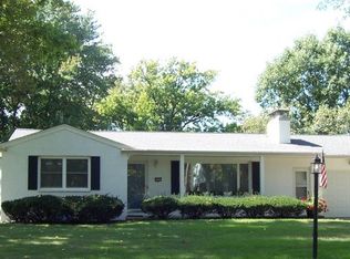 109 S Bellemont Rd, Bloomington, IL 61701