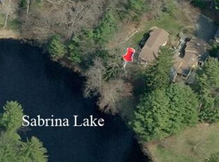 8 Sabrina Rd, Wellesley, MA 02482