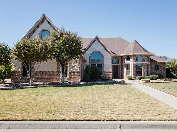 4th image of 4737 Royal Troon Dr