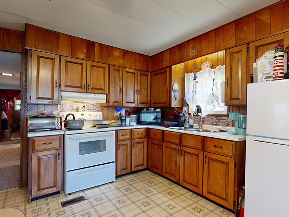 4th image of 8 Ledgemere Lane