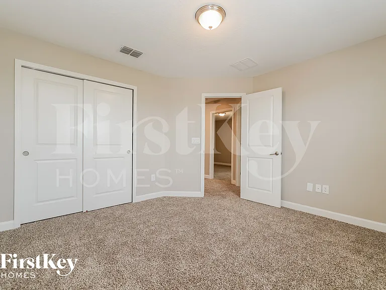 9901 Victory Gallop Loop — Photo 12