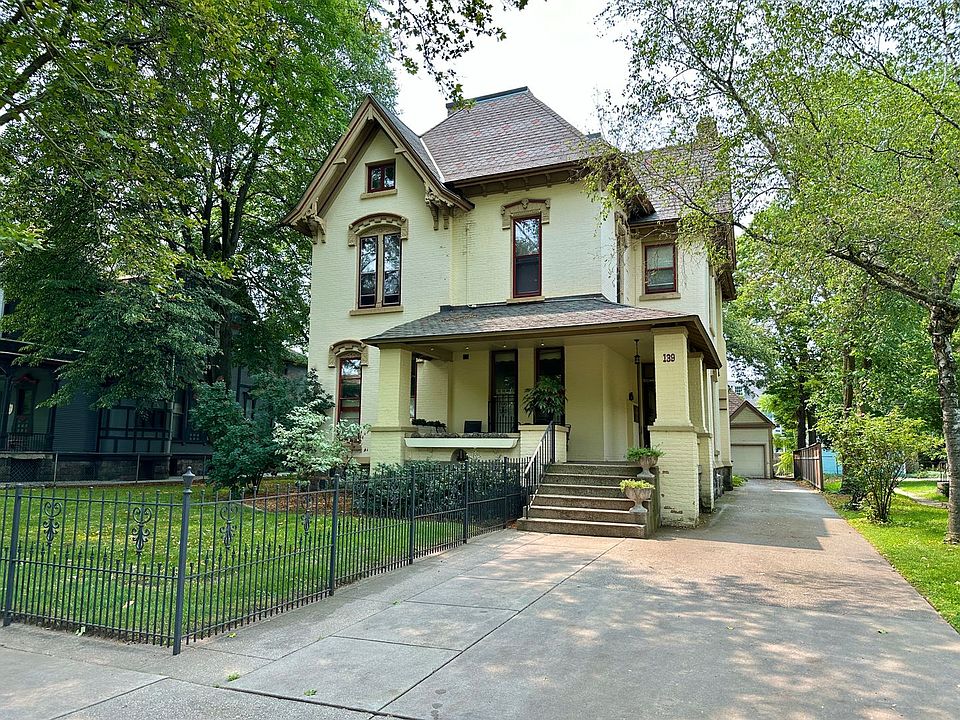 1st image of 139 Prospect Ave NE APT 3
