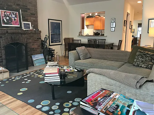 Rented by Buchbinder & Warren | media 12