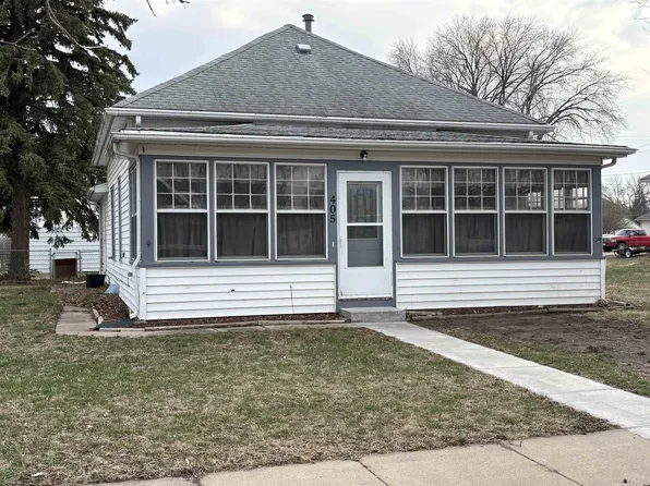 405 E Hughson St, Randolph, NE 68771
