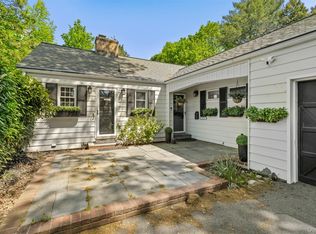194 W Neck Road, Huntington, NY 11743