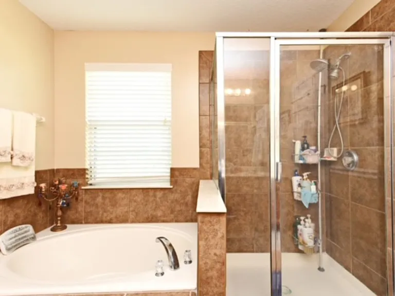 2479 Passamonte Dr — Photo 17