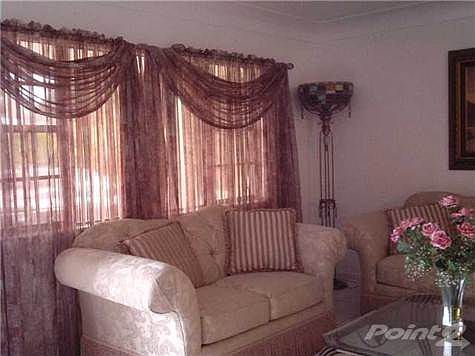 2nd image of 701 Oriole Ave