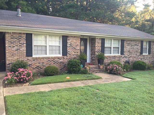 1st image of 25 Valley Brook Dr