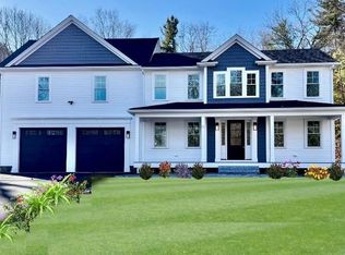 11 Wood Dr, Mendon, MA 01756