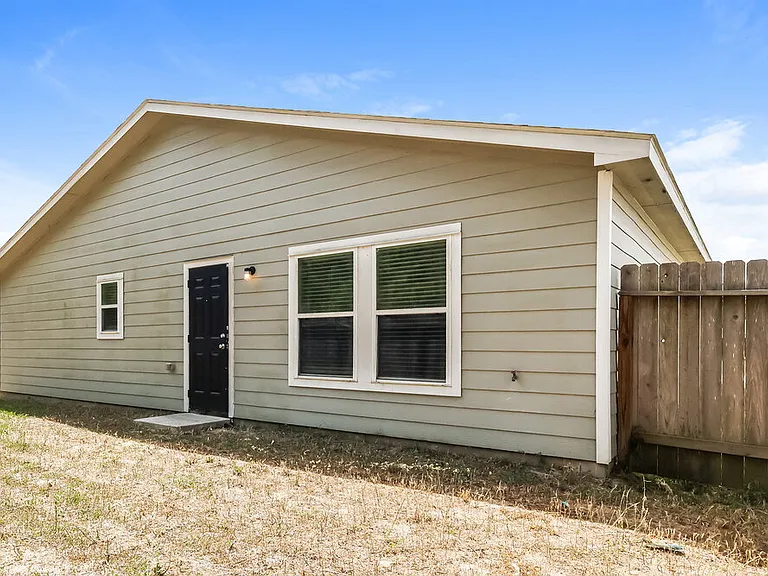 15653 Del Norte Dr — Photo 16