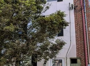 2143 E Sergeant St, Philadelphia, PA 19125