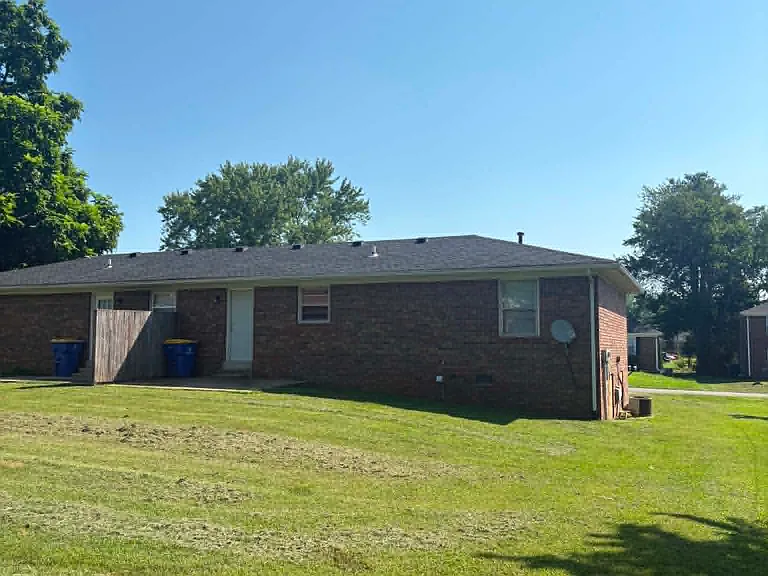1709 McGregor Ct #A — Photo 13