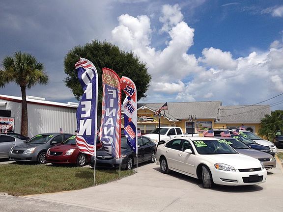 CARS LOT