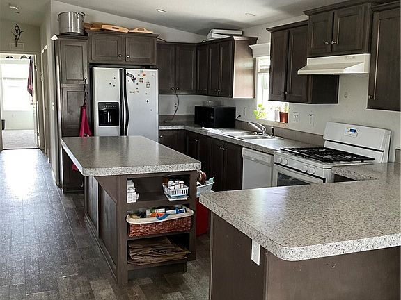 3rd image of 17035 Hidalgo Dr
