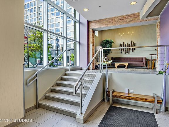 2nd image of 770 W Gladys St #405
