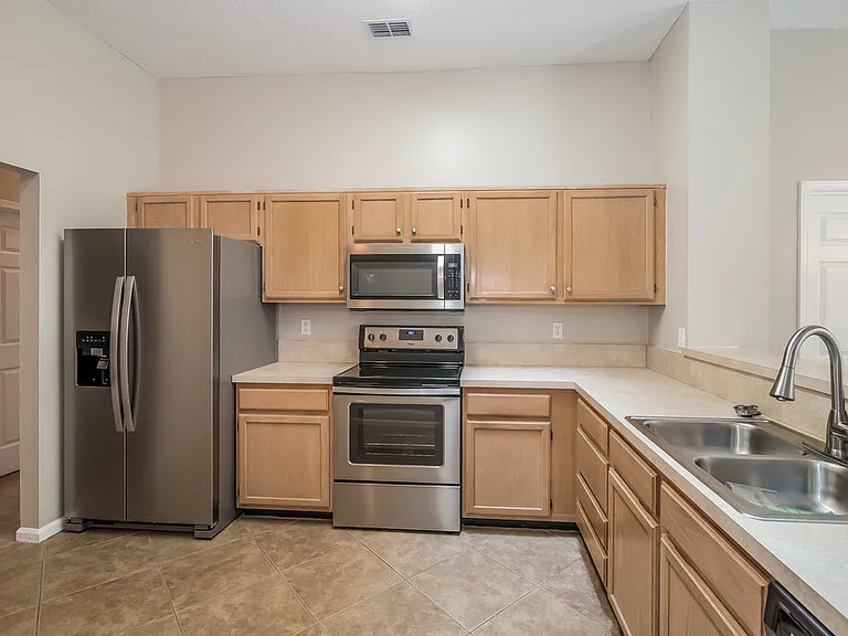 11001 Beckley Pl — Photo 7