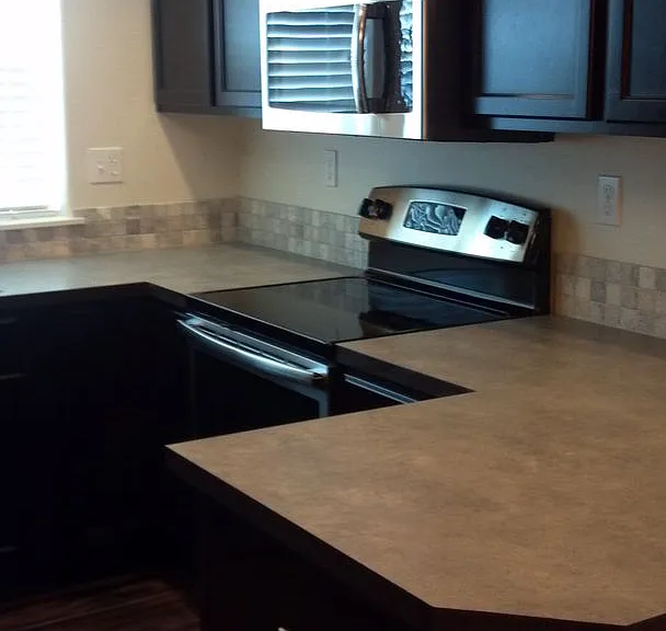 748 N Williams St — Photo 7
