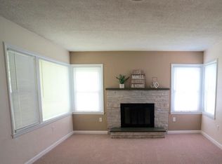 1641 Maple Ln, Dayton, OH 45432
